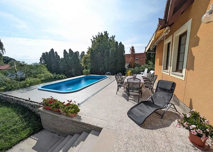 In - Balaton 54827 * Gyenesdiás