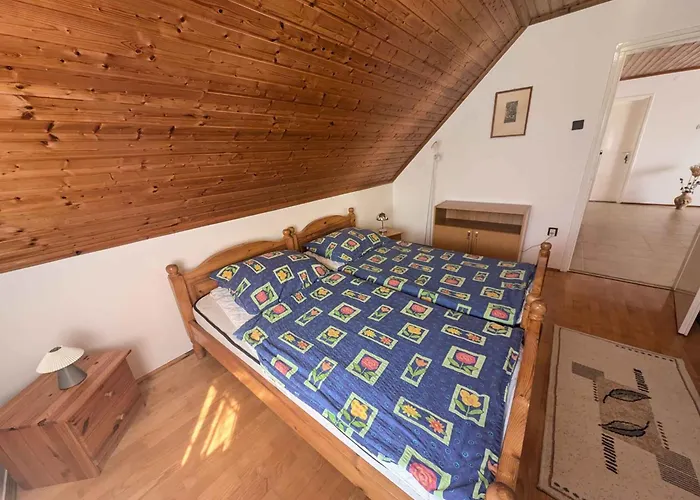 In - Balaton 54827 בית נופש *